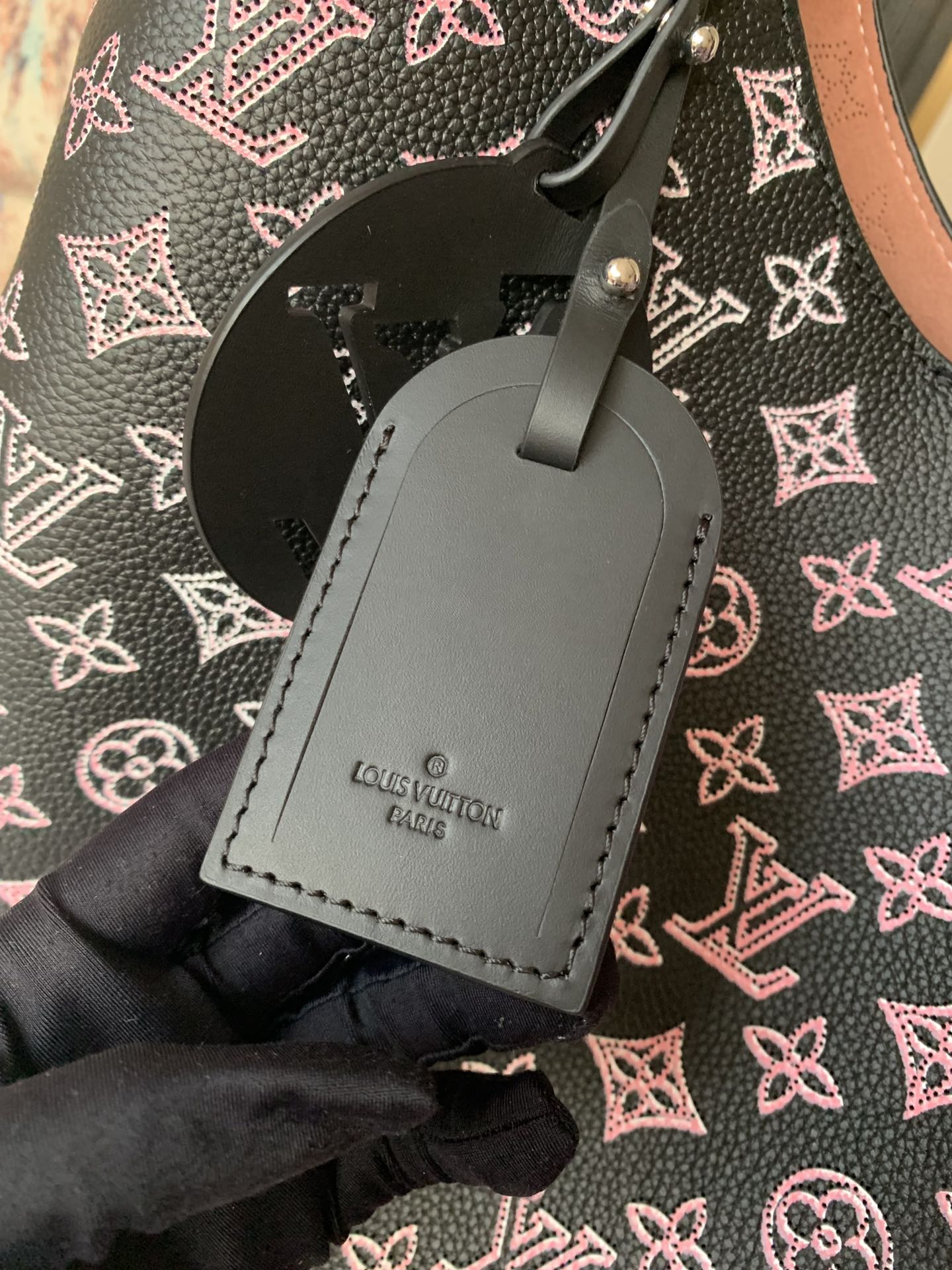 Louis Vuitton Shopping Bags